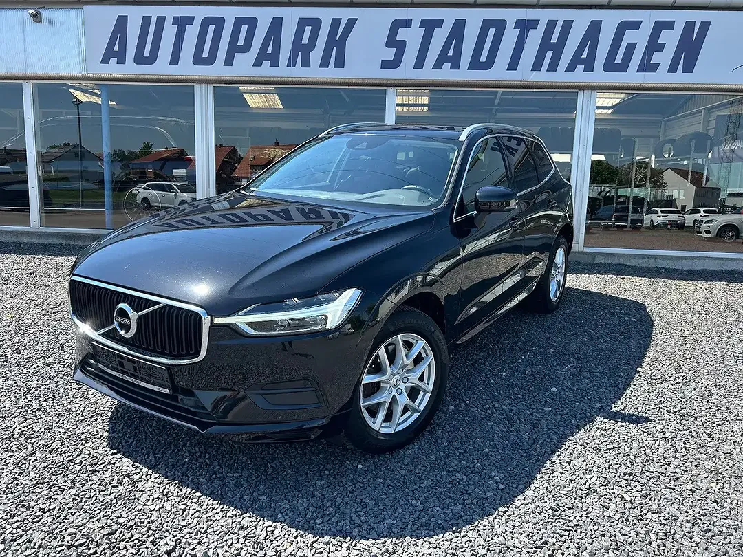 Volvo XC60 - Thumbnail 3