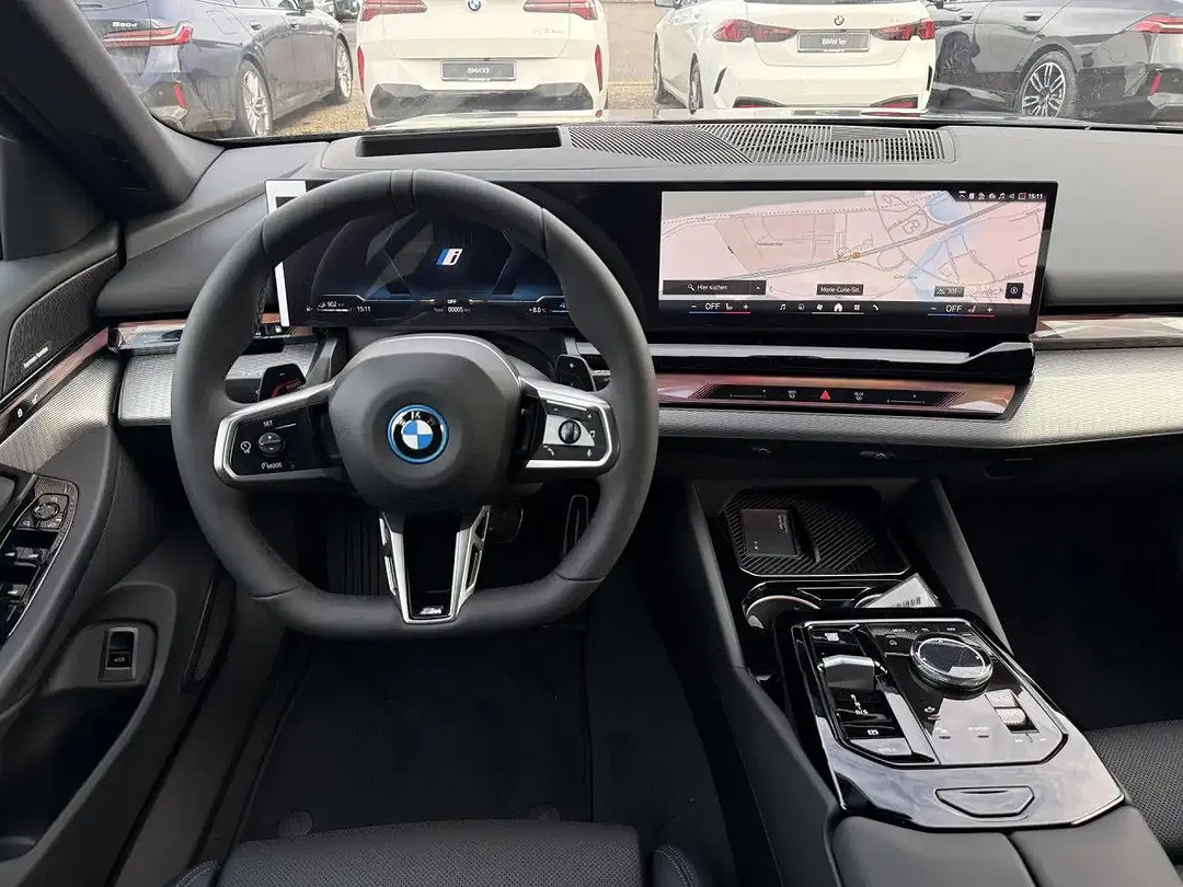 BMW 530 - Thumbnail 13