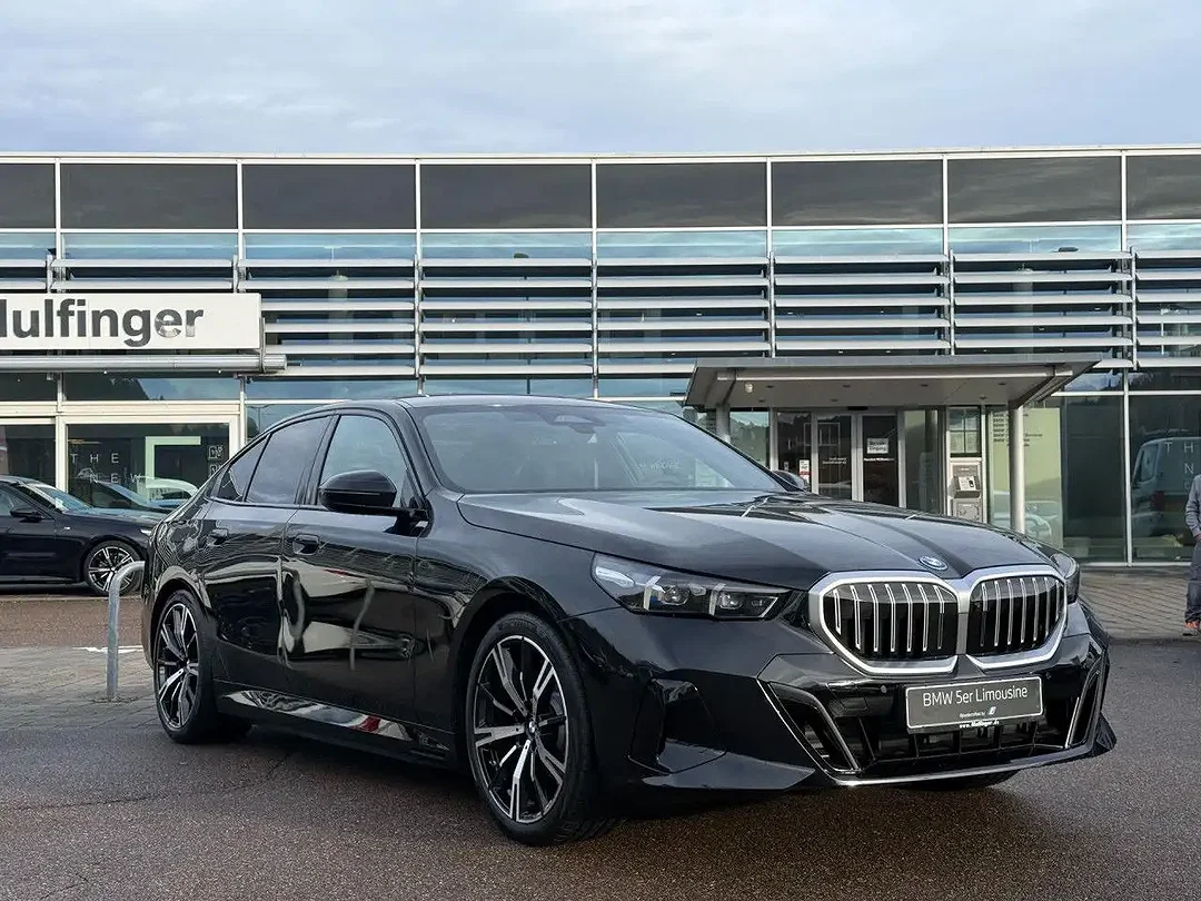 BMW 530 - Afbeelding 1