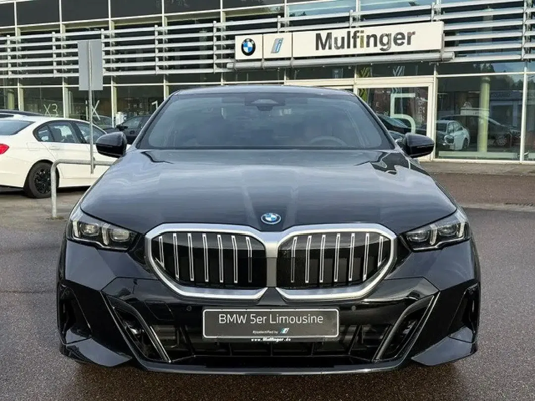 BMW 530 - Thumbnail 2