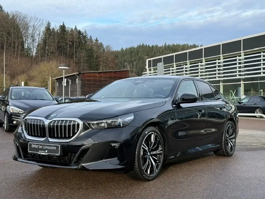 BMW 530 - Thumbnail 3