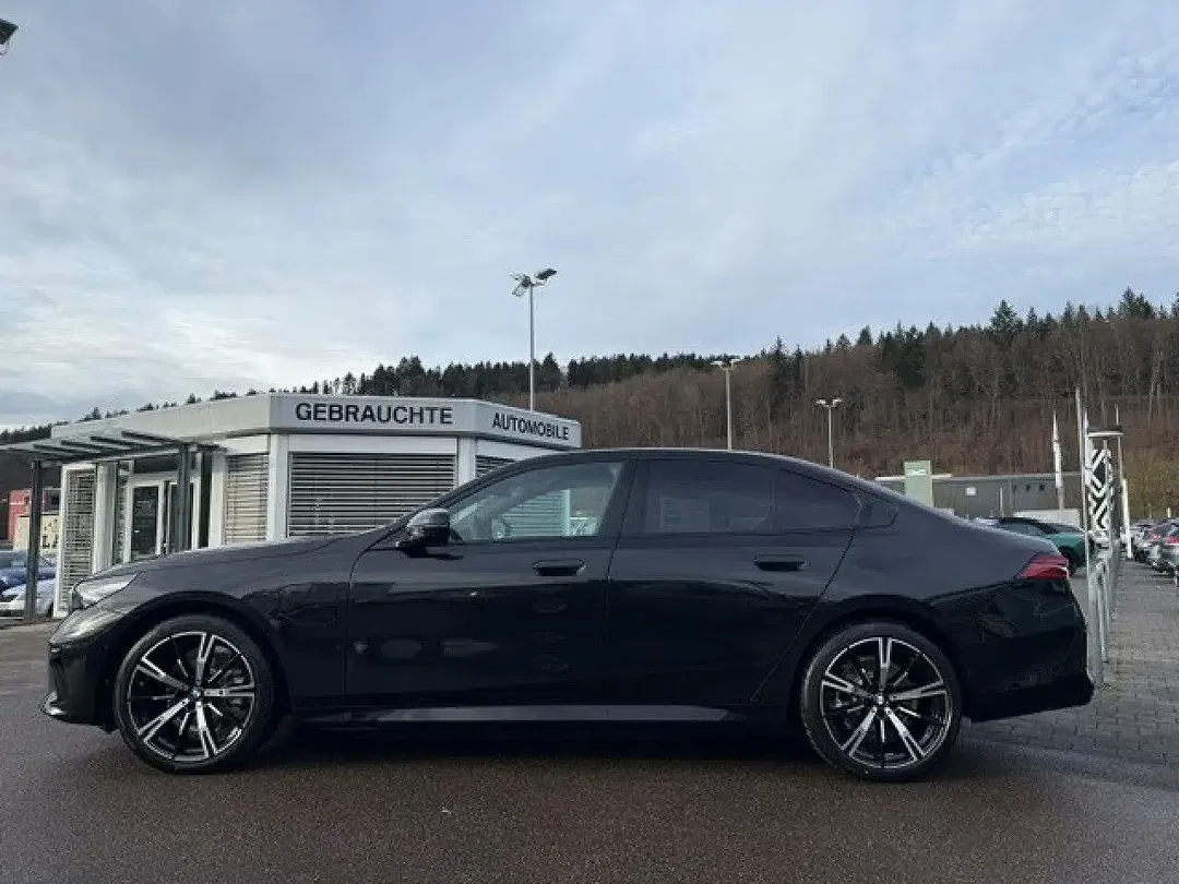 BMW 530 - Thumbnail 7