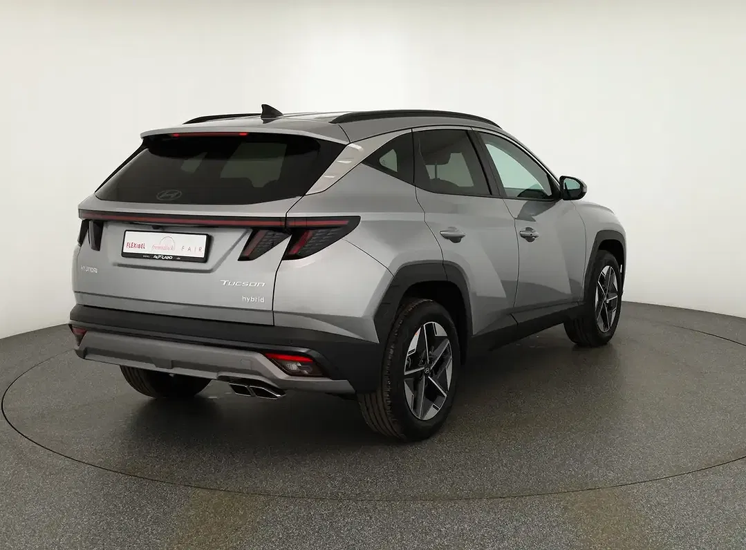 Hyundai TUCSON - Thumbnail 4