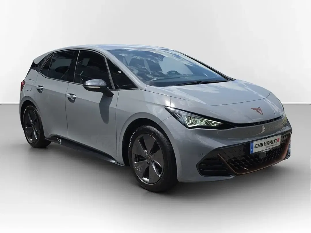 CUPRA Born - Thumbnail 3
