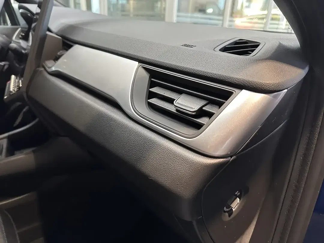 Renault Captur - Thumbnail 12