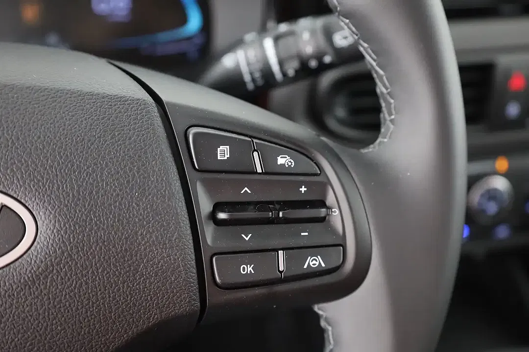 Hyundai i10 - Thumbnail 15