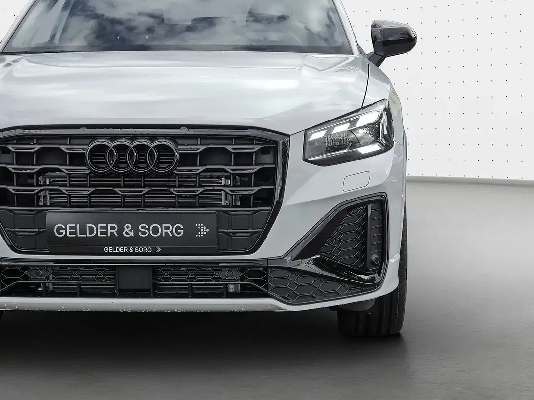 Audi Q2 - Thumbnail 11