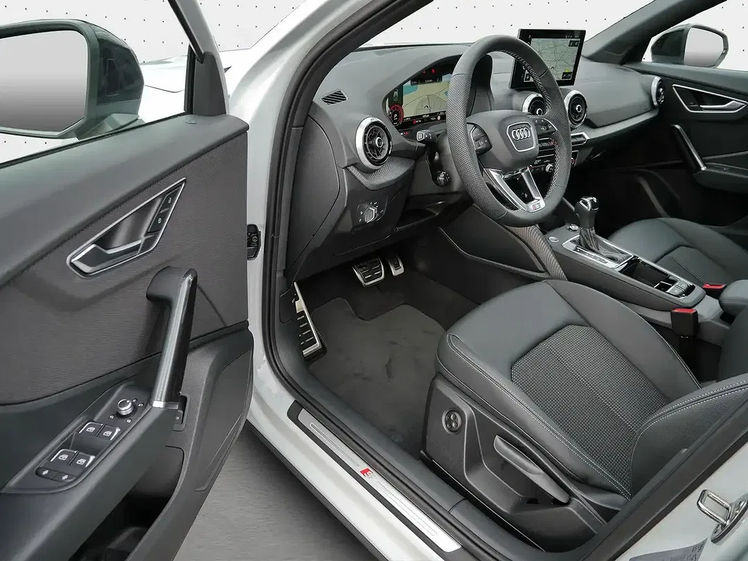 Audi Q2 - Thumbnail 13