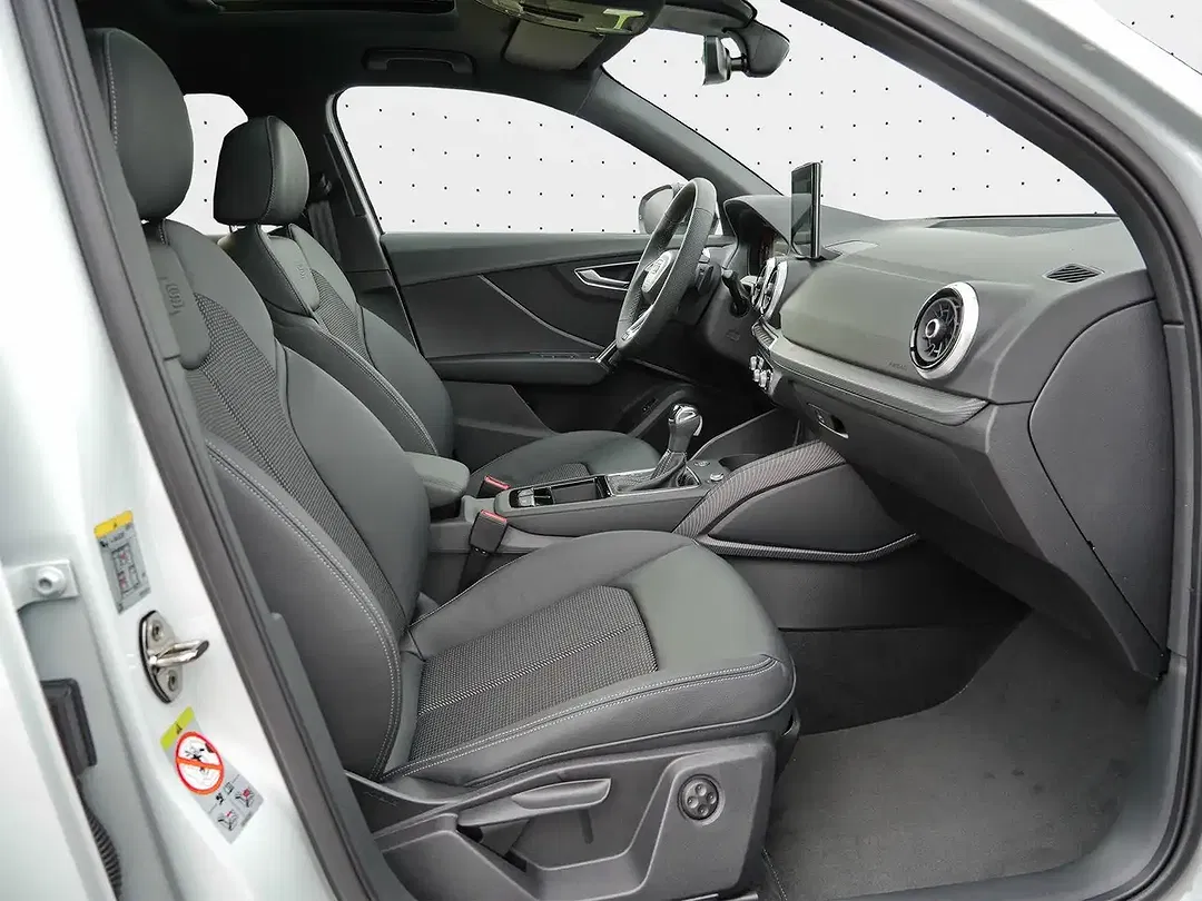 Audi Q2 - Thumbnail 3