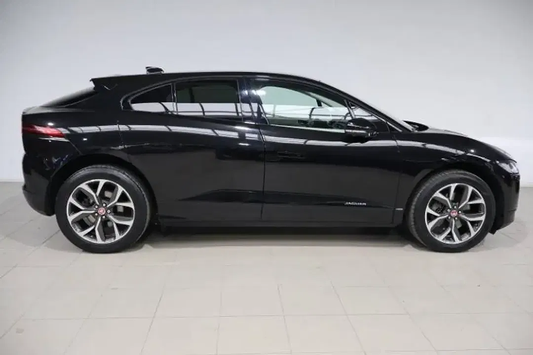 Jaguar I-Pace - Thumbnail 6