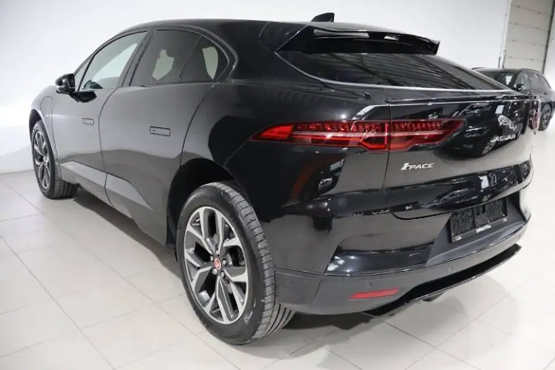 Jaguar I-Pace - Thumbnail 7