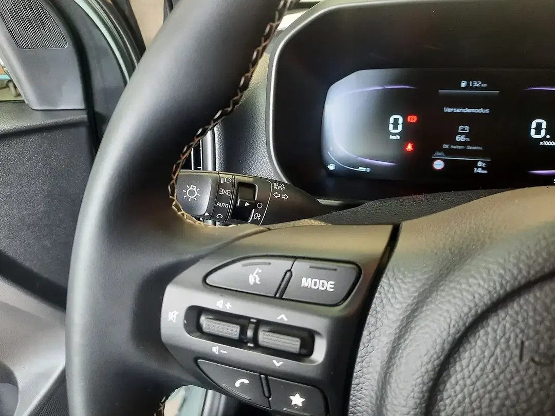 Kia Picanto - Thumbnail 11