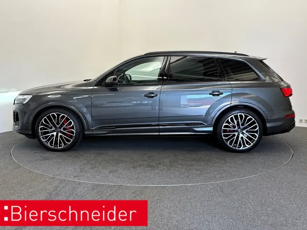 Audi Q7 - Thumbnail 4