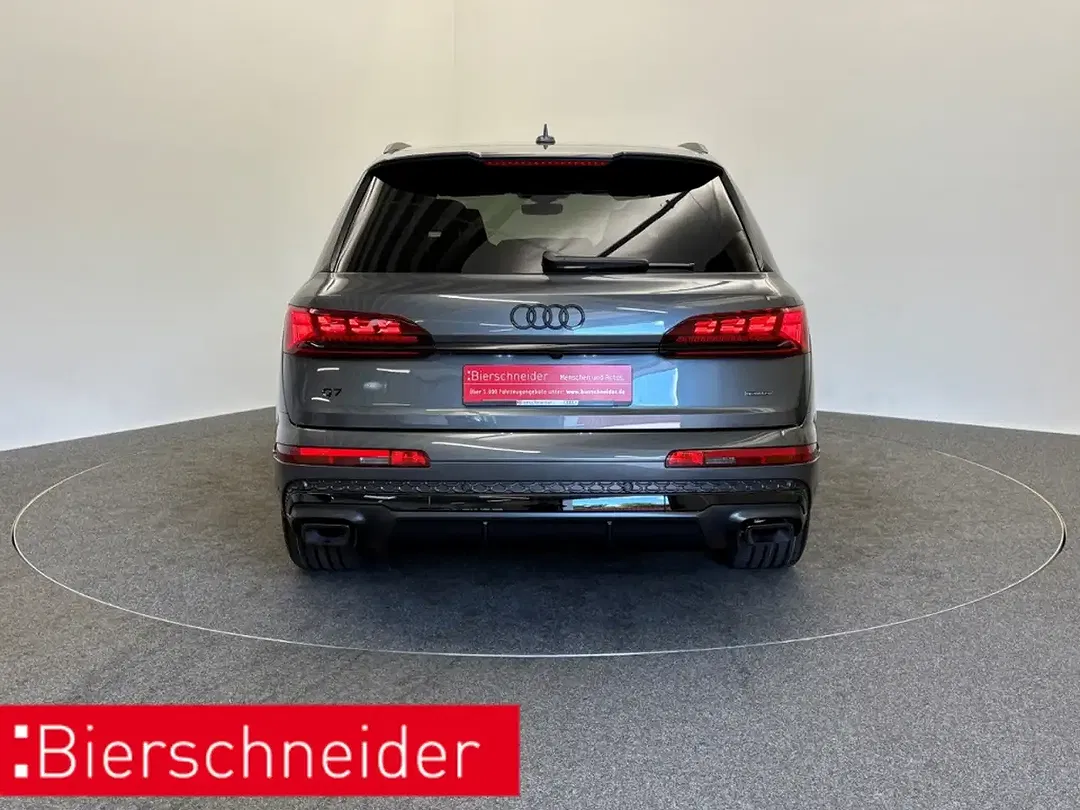 Audi Q7 - Thumbnail 7