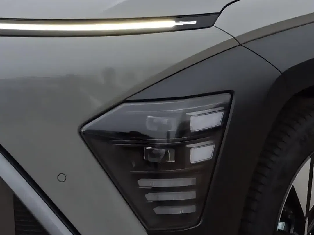 Hyundai KONA - Thumbnail 5