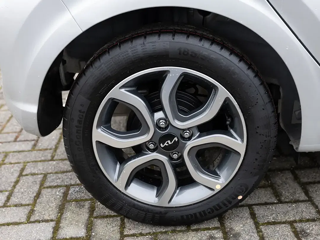 Kia Picanto - Thumbnail 10