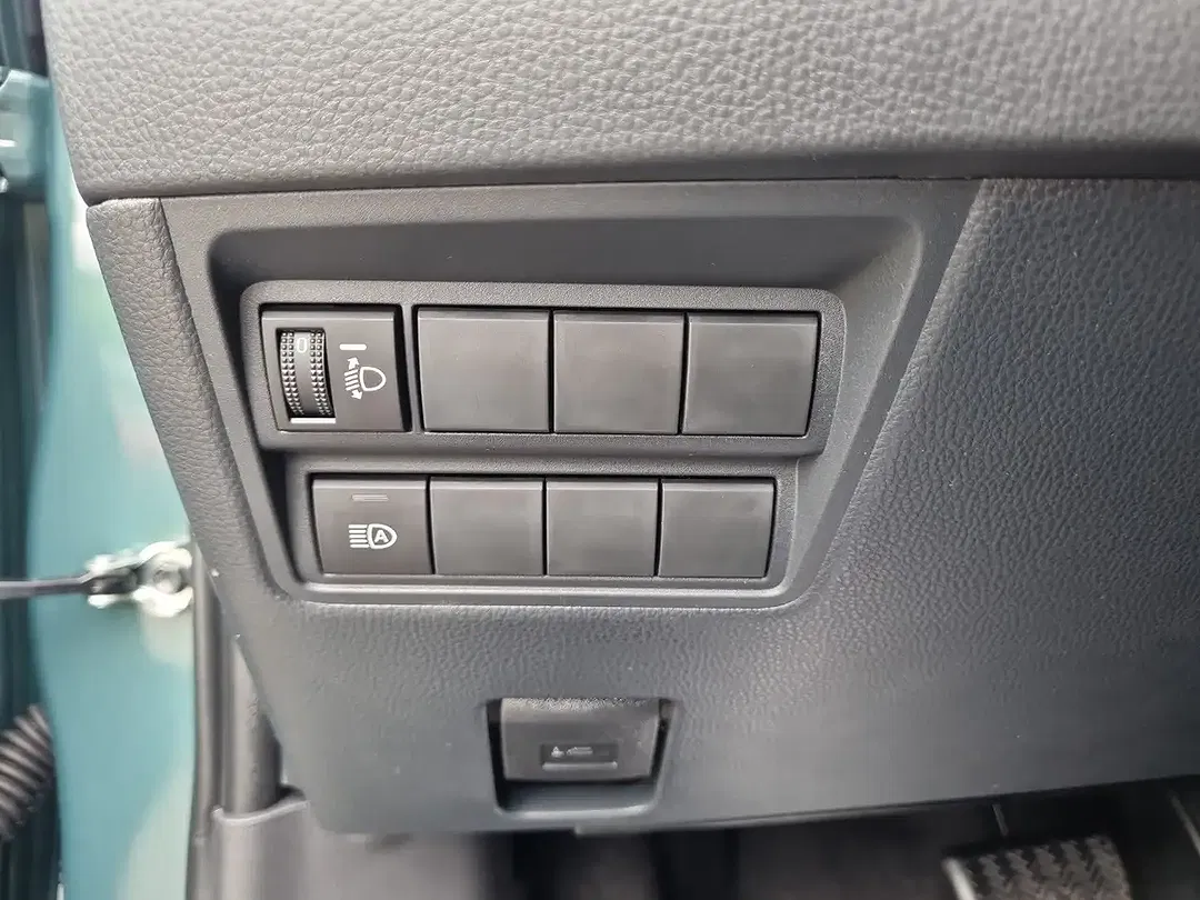 Mazda 2 - Thumbnail 13