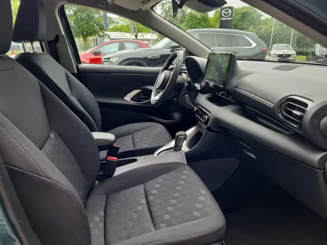 Mazda 2 - Thumbnail 7