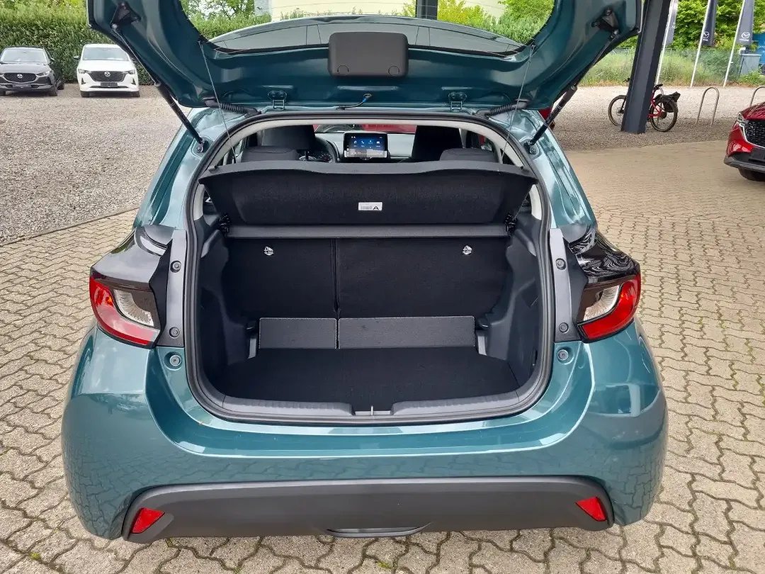 Mazda 2 - Thumbnail 8