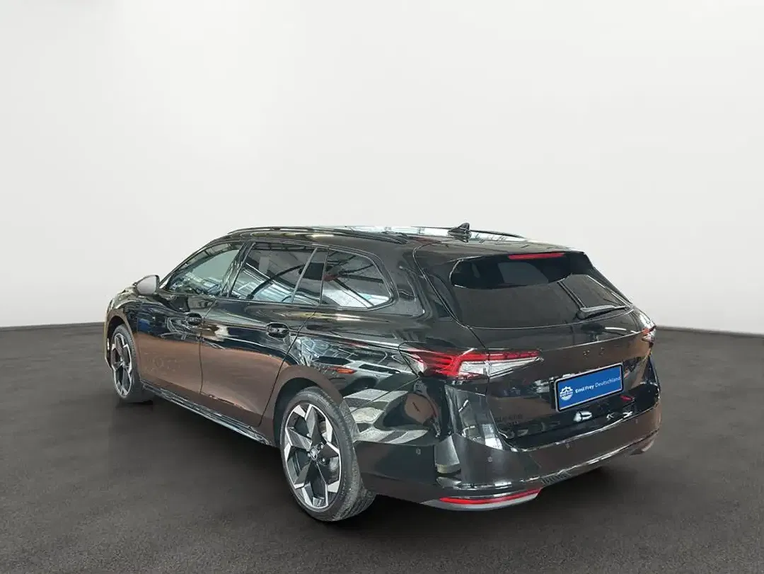 Skoda Superb - Thumbnail 3