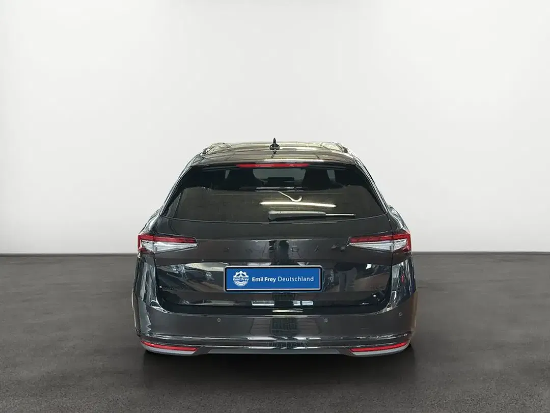 Skoda Superb - Thumbnail 4