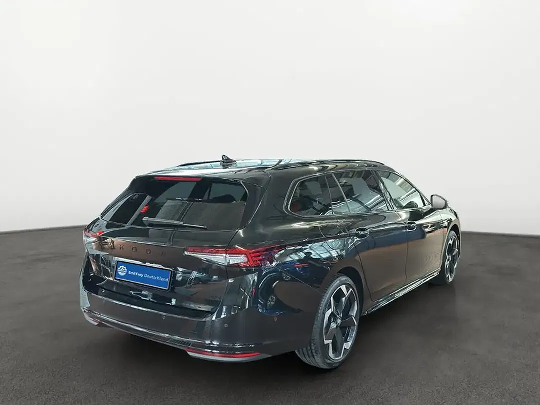 Skoda Superb - Thumbnail 6