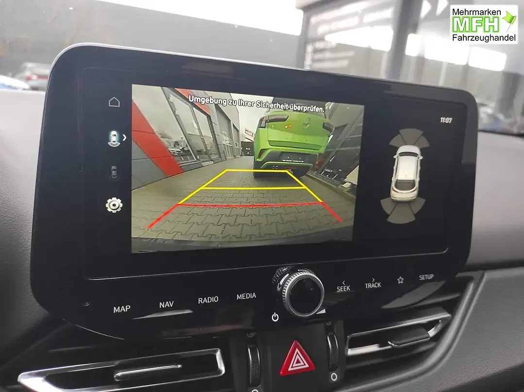 Hyundai i30 - Thumbnail 15