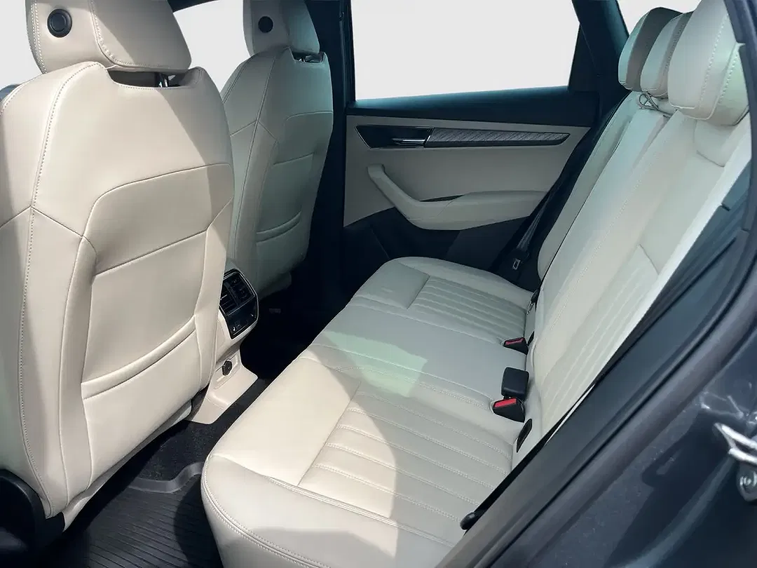 Skoda Karoq - Thumbnail 8