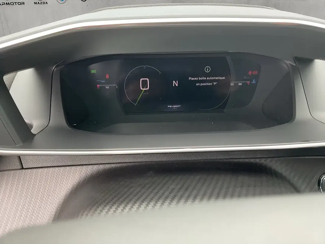 Peugeot 2008 - Thumbnail 10