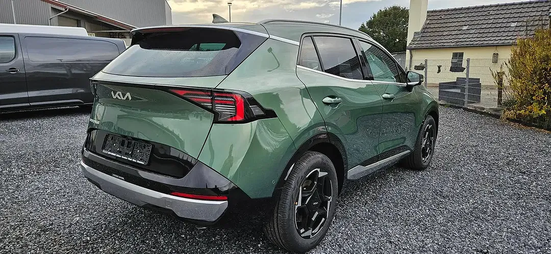 Kia Sportage - Thumbnail 3