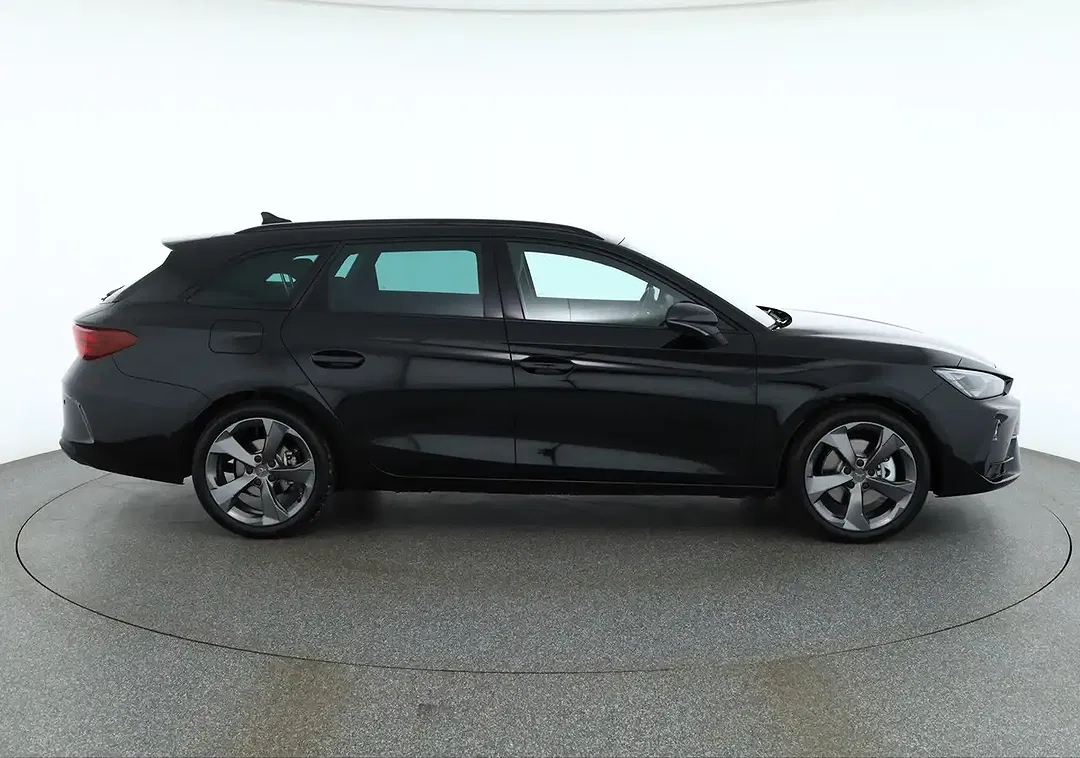 CUPRA Leon - Thumbnail 5