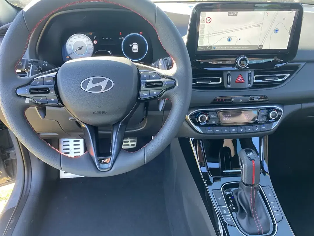 Hyundai i30 - Thumbnail 14