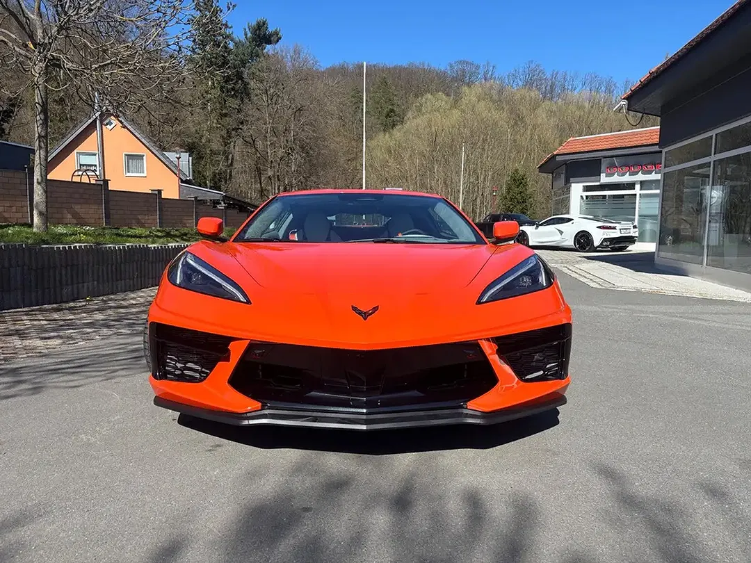 Corvette C8 - Thumbnail 10