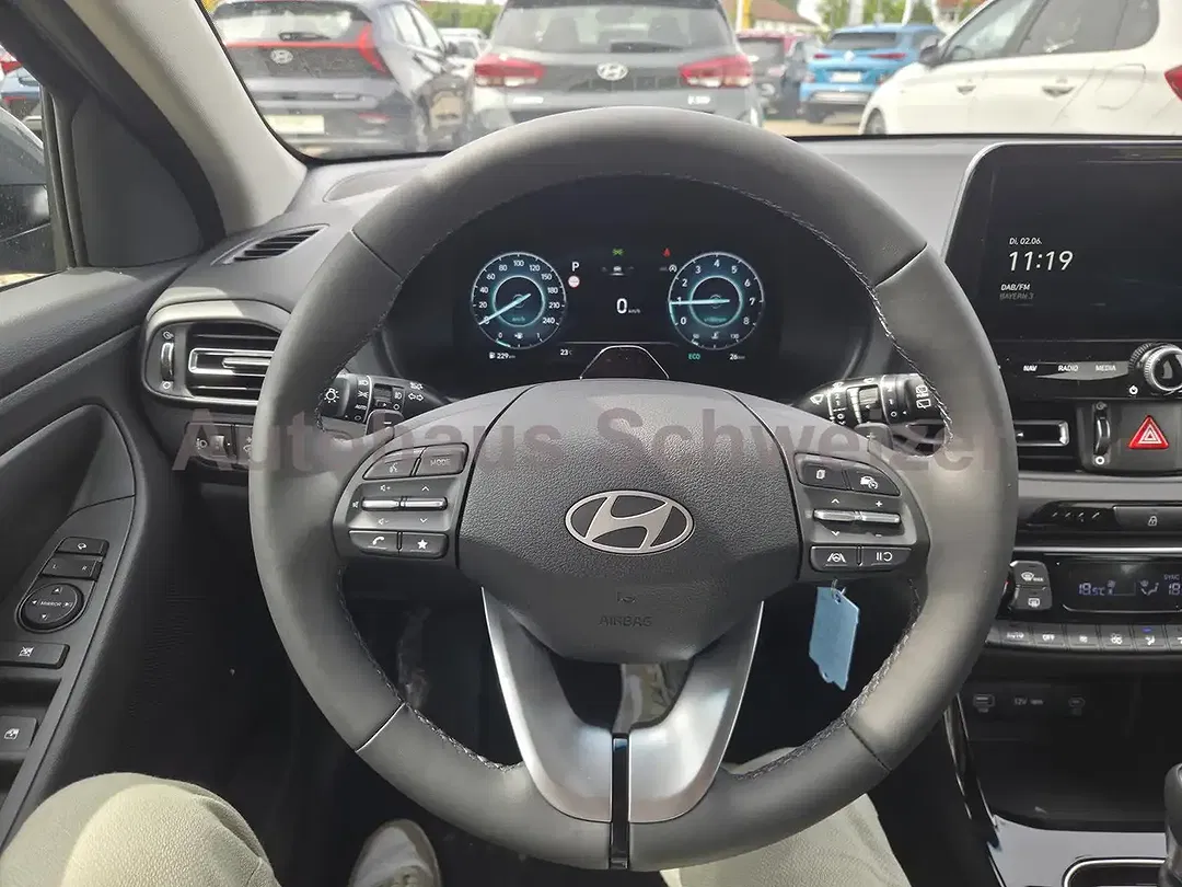 Hyundai i30 - Thumbnail 17
