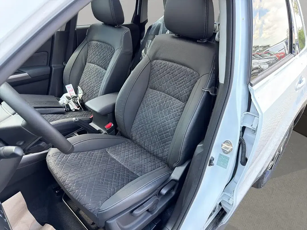 Suzuki Vitara - Thumbnail 10