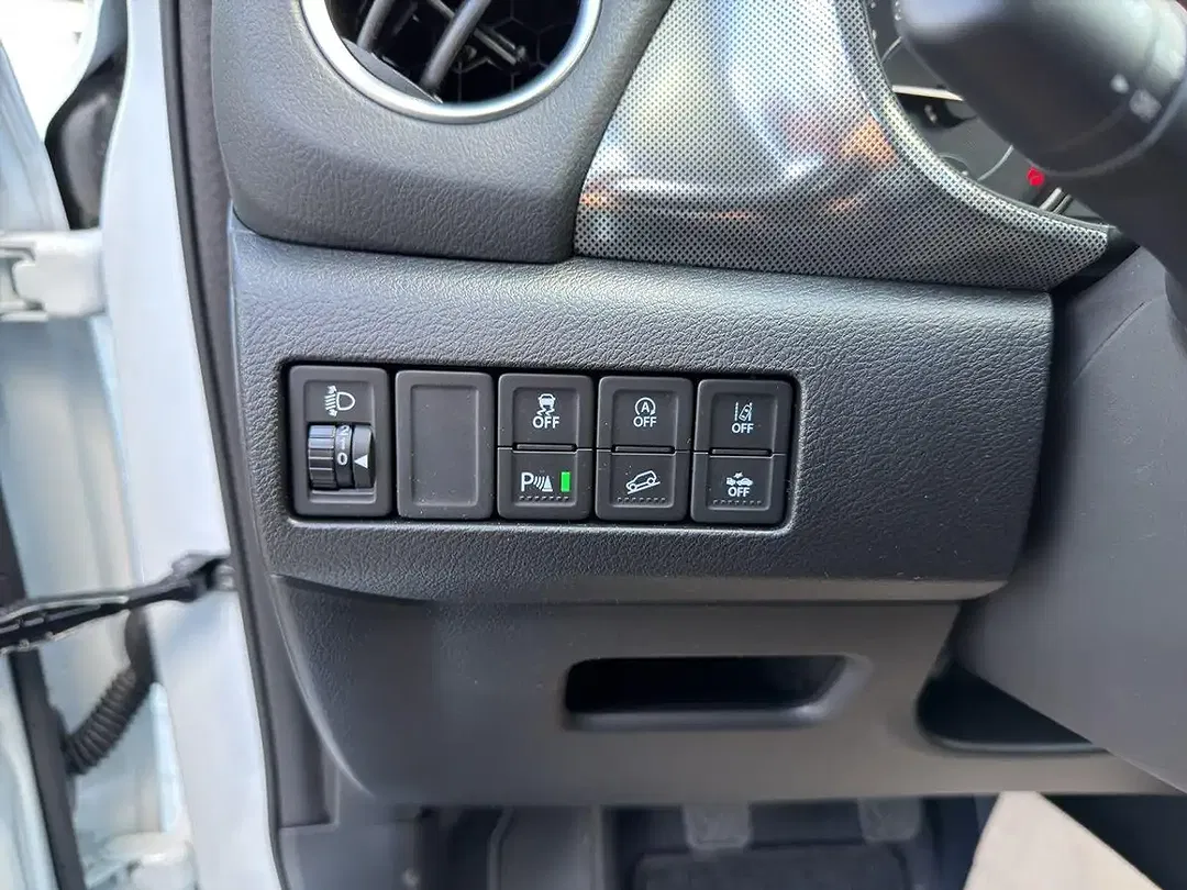 Suzuki Vitara - Thumbnail 15