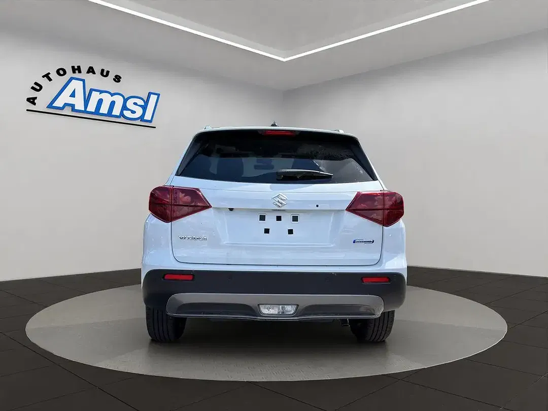 Suzuki Vitara - Thumbnail 5
