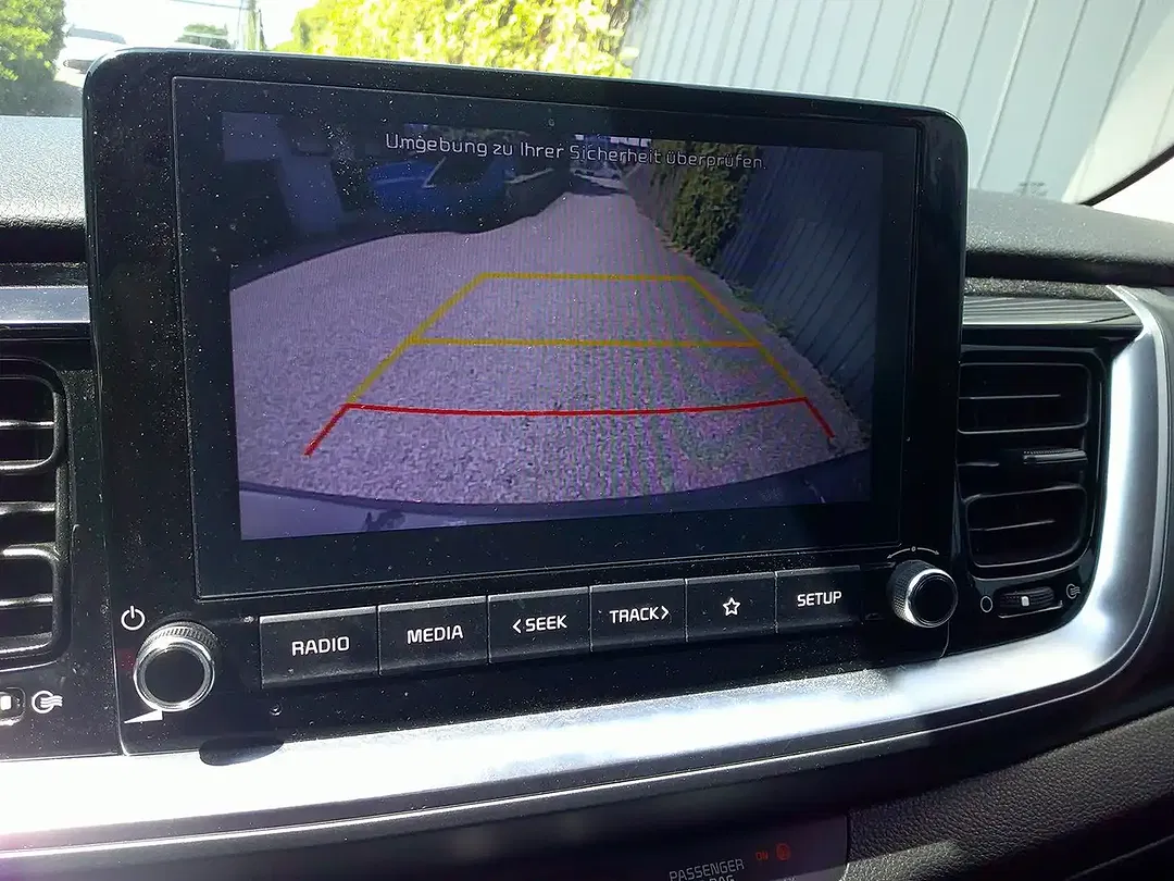 Kia Stonic - Thumbnail 2