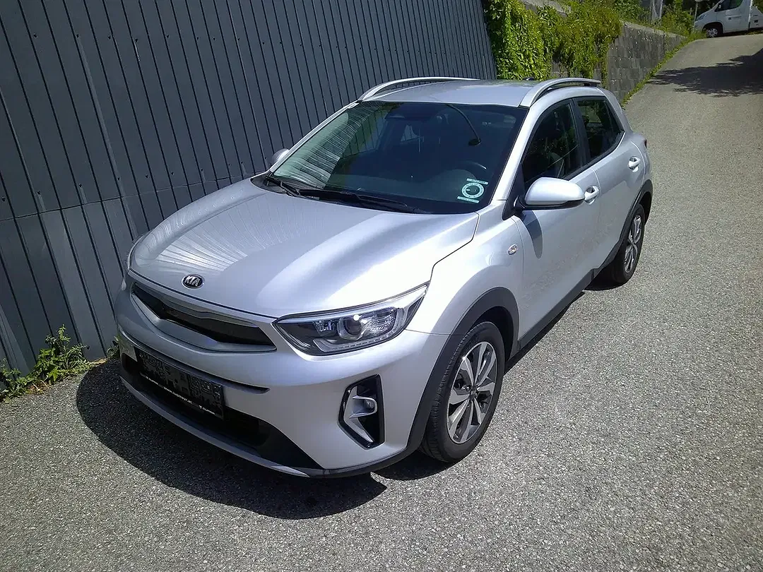 Kia Stonic - Thumbnail 6