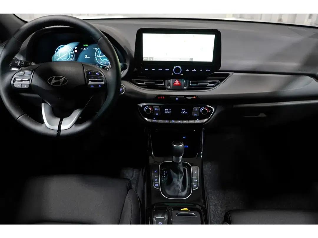 Hyundai i30 - Thumbnail 6