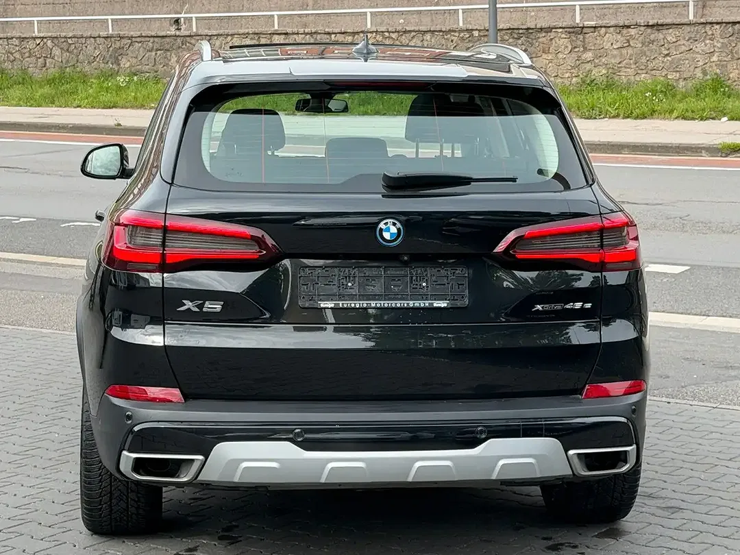 BMW X5 - Thumbnail 10