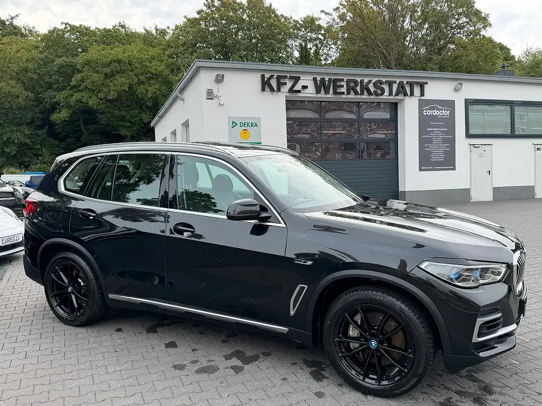 BMW X5 - Thumbnail 6