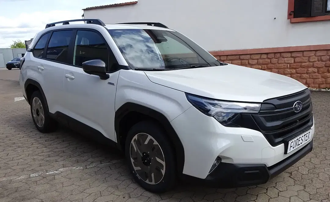 Subaru Forester - Thumbnail 3