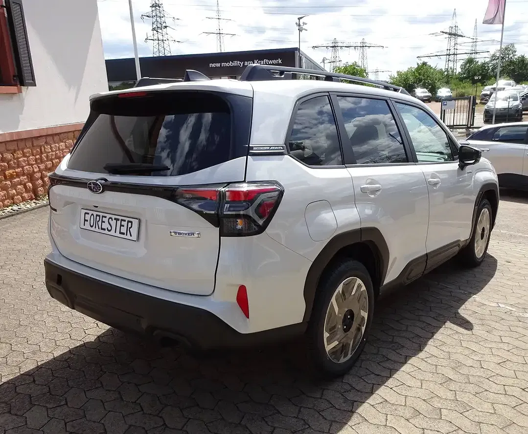 Subaru Forester - Thumbnail 6