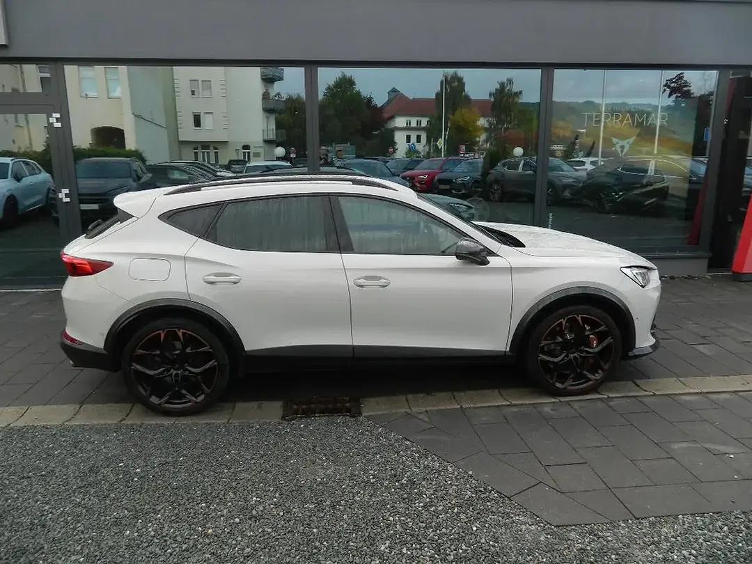 CUPRA Formentor - Thumbnail 5