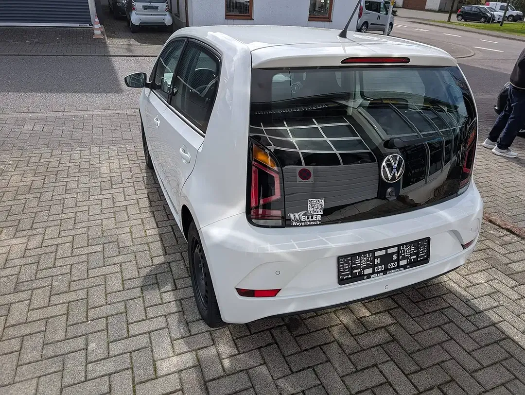 Volkswagen up! - Thumbnail 7
