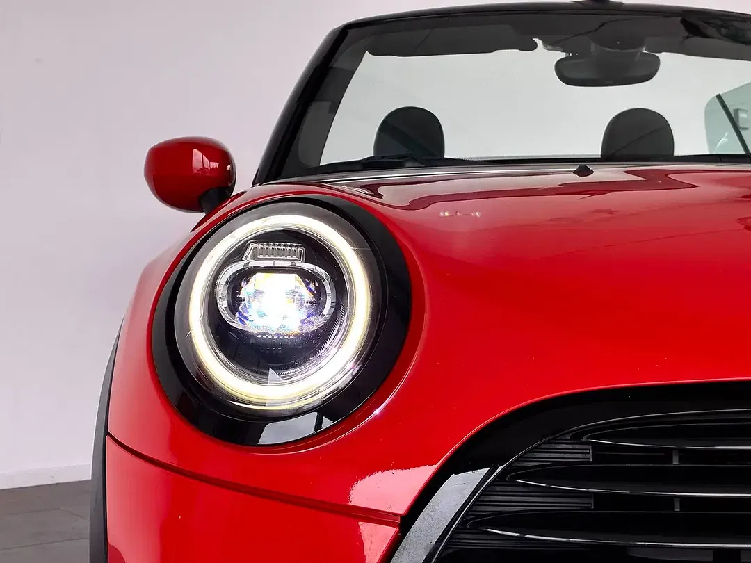 MINI One Cabrio - Thumbnail 6