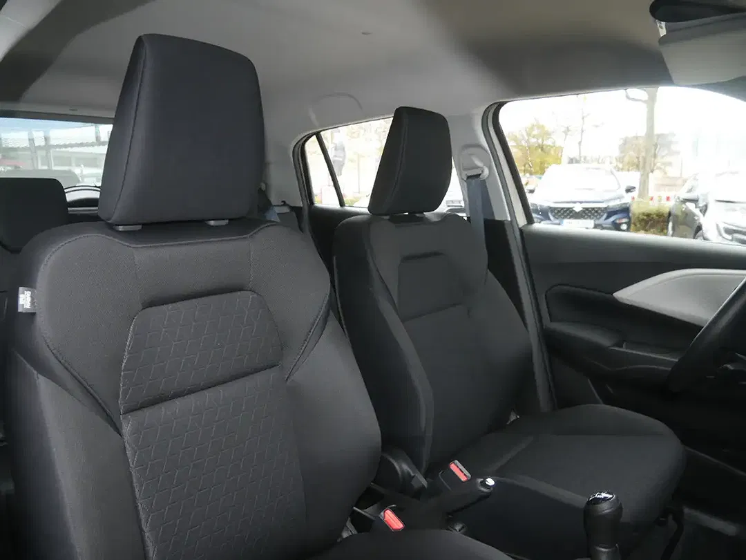 Suzuki Swift - Thumbnail 20