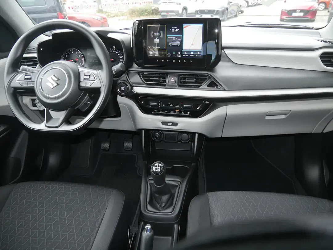 Suzuki Swift - Thumbnail 21