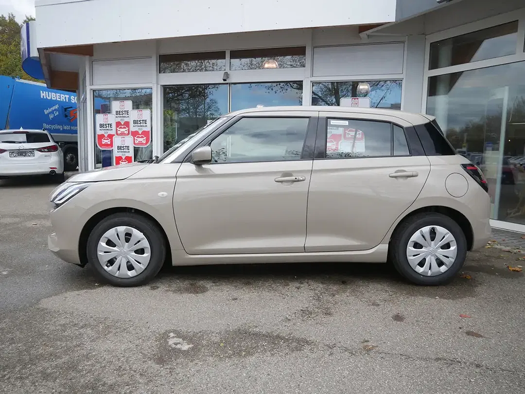 Suzuki Swift - Thumbnail 23
